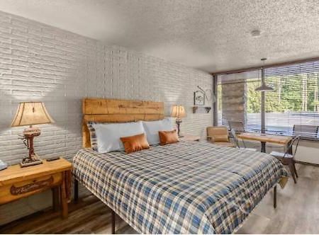 Stonegate Lodge King Bed Wifi Roku Tv Salt Water Pool Room #203 尤里卡斯普林斯 外观 照片