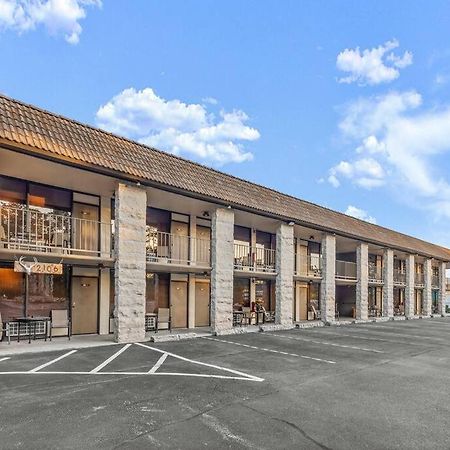 Stonegate Lodge King Bed Wifi Roku Tv Salt Water Pool Room #203 尤里卡斯普林斯 外观 照片